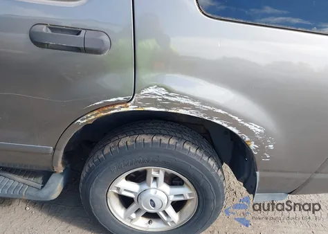 2005 Ford Explorer Xlt/Xlt Sport/Nbx из США, поврежденный, VIN 1FMZU73EX5UB72429